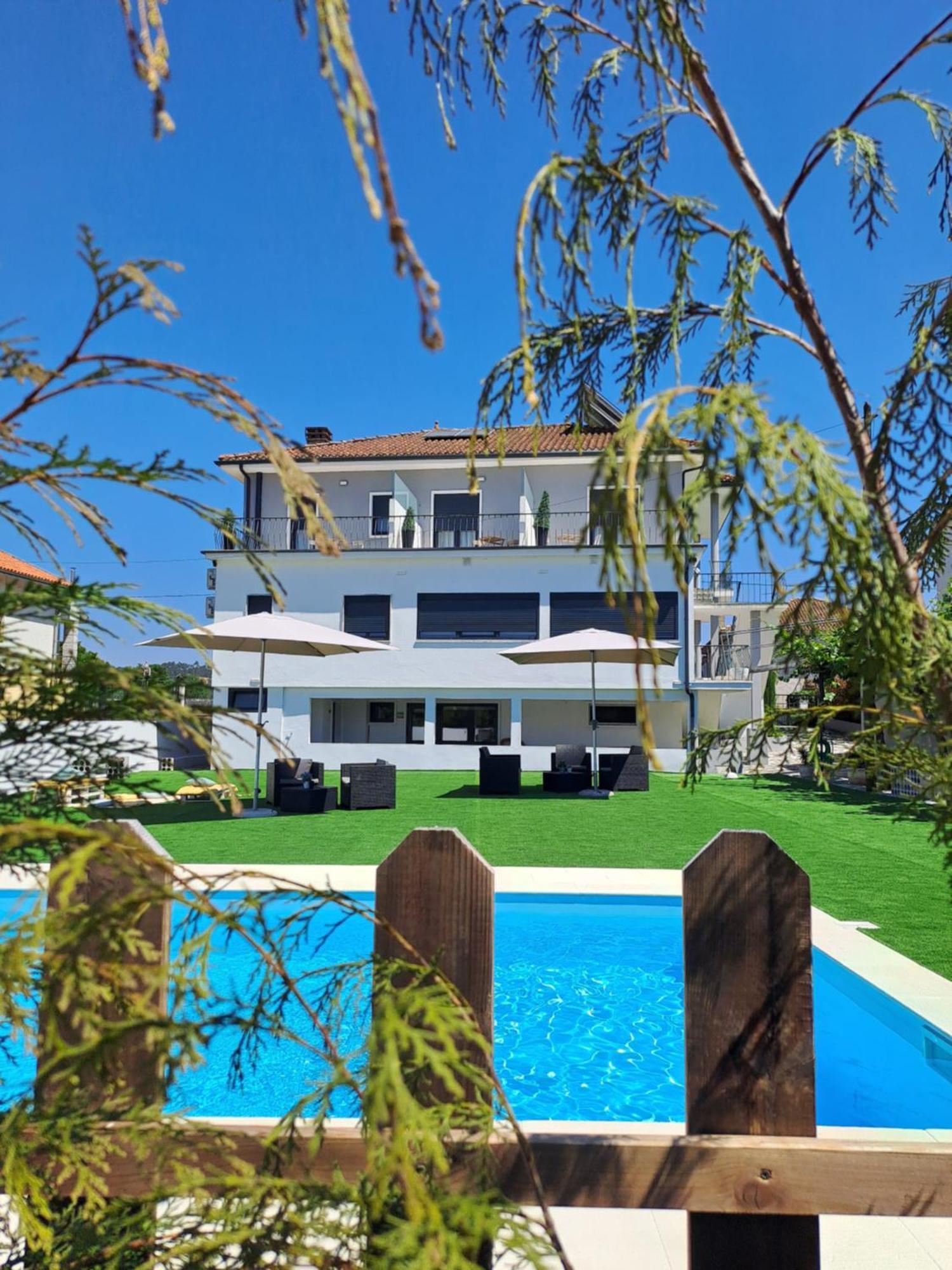 Aroucehostel Lousã Εξωτερικό φωτογραφία